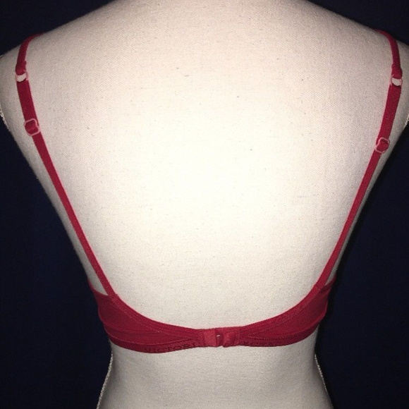 Victoria’s Secret 34C Red Bra - Picture 6 of 6